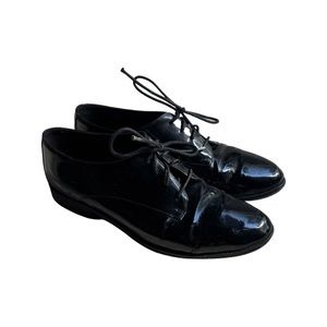 DIANE VON FURSTENBERG Patent Leather Lace Up Oxfords